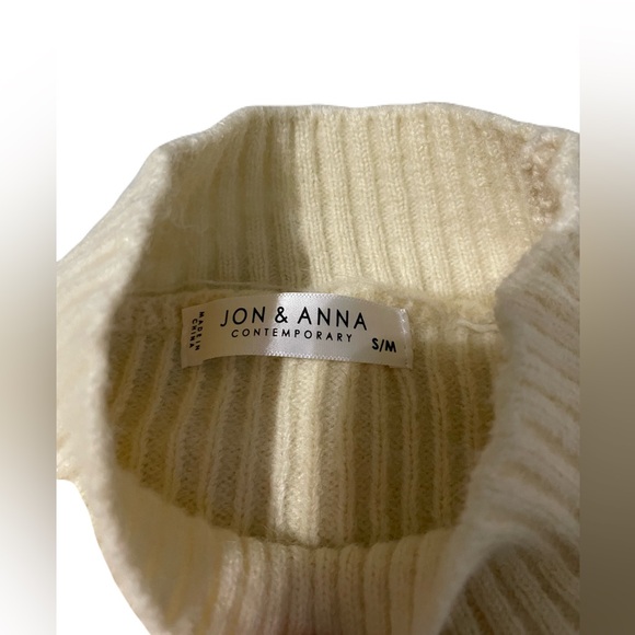 Jon & Anna Contemporary Size S/M womens Sweater - Picture 5 of 10